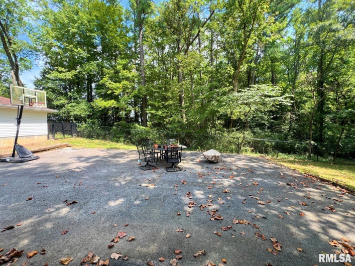 8994 Old Highway 13 Highway, Murphysboro, Illinois 62966, 4 Bedrooms Bedrooms, 0 ,2 BathroomsBathrooms,Residential,For Sale,Old Highway 13,0,RMAEB459484
