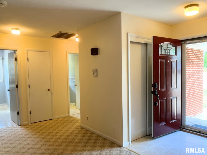 8994 Old Highway 13 Highway, Murphysboro, Illinois 62966, 4 Bedrooms Bedrooms, 0 ,2 BathroomsBathrooms,Residential,For Sale,Old Highway 13,0,RMAEB459484
