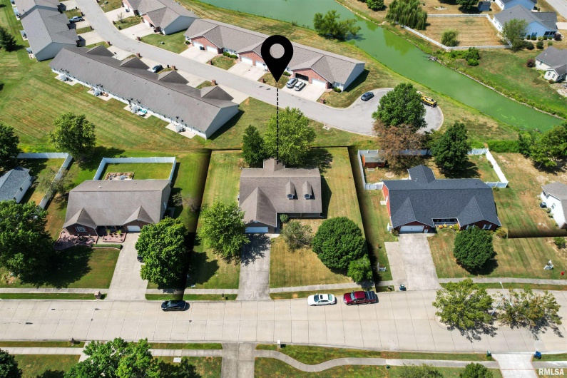 1306 MAGNOLIA Drive, Marion, Illinois 62959-5907, 3 Bedrooms Bedrooms, 0 ,1 BathroomBathrooms,Residential,For Sale,MAGNOLIA,0,RMAEB459491