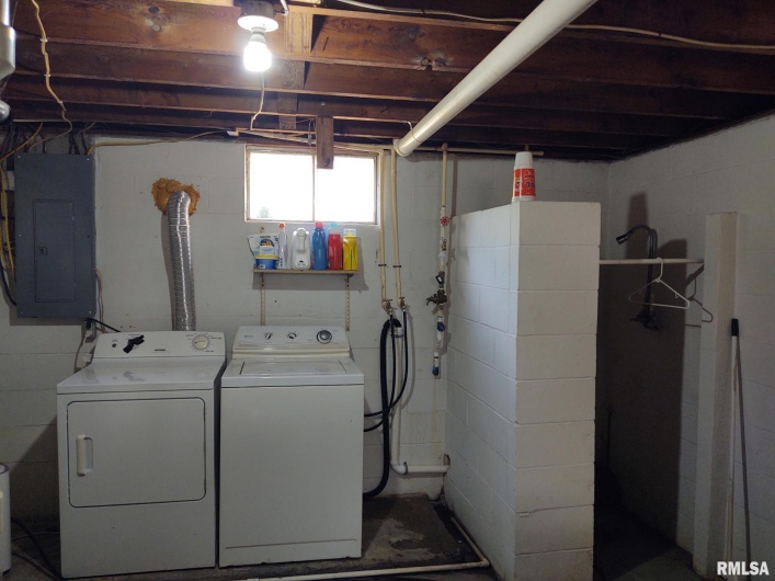 601 OHIO Street, Grand Chain, Illinois 62941, 4 Bedrooms Bedrooms, 0 ,2 BathroomsBathrooms,Residential,For Sale,OHIO,0,RMAEB459493