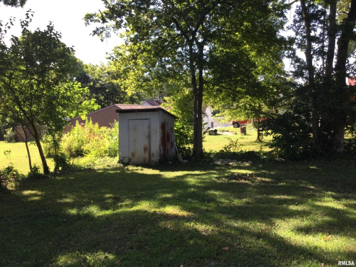 304 DOUGLAS Street, Anna, Illinois 62906, 2 Bedrooms Bedrooms, 0 ,1 BathroomBathrooms,Residential,For Sale,DOUGLAS,0,RMAQC4266849