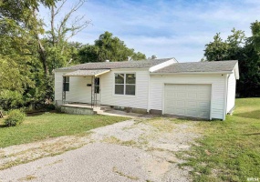 314 DOUGLAS Street, Anna, Illinois 62906, 2 Bedrooms Bedrooms, 0 ,1 BathroomBathrooms,Residential,For Sale,DOUGLAS,0,RMAEB459499