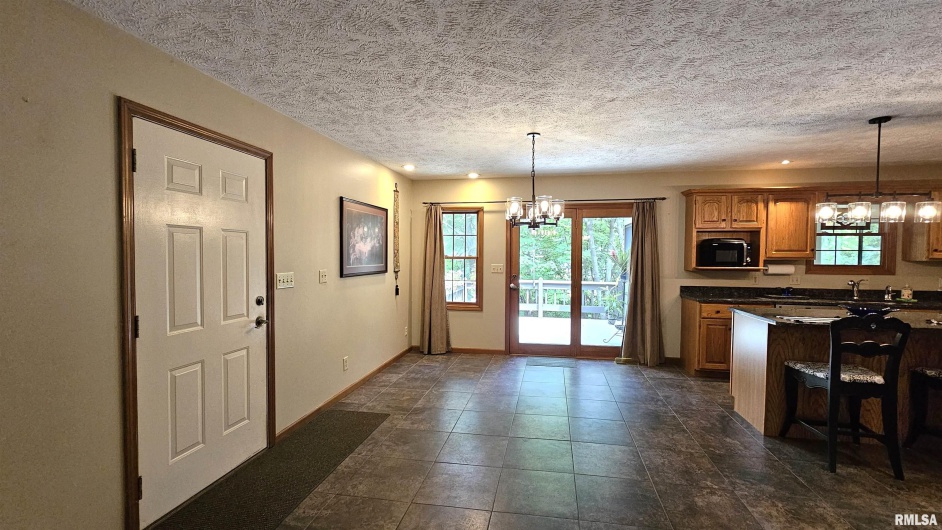 12196 LAGUNA Drive, Marion, Illinois 62959, 4 Bedrooms Bedrooms, 0 ,3 BathroomsBathrooms,Residential,For Sale,LAGUNA,0,RMAEB459507