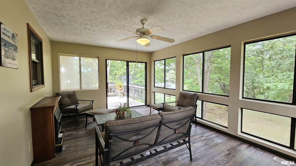 12196 LAGUNA Drive, Marion, Illinois 62959, 4 Bedrooms Bedrooms, 0 ,3 BathroomsBathrooms,Residential,For Sale,LAGUNA,0,RMAEB459507