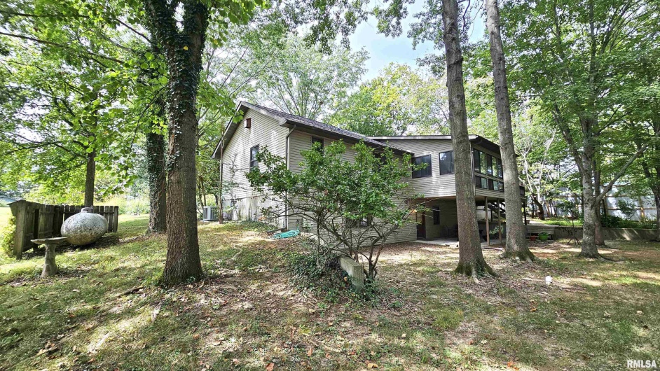 12196 LAGUNA Drive, Marion, Illinois 62959, 4 Bedrooms Bedrooms, 0 ,3 BathroomsBathrooms,Residential,For Sale,LAGUNA,0,RMAEB459507