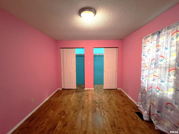 1202 Hadfield Street, Marion, Illinois 62959, 3 Bedrooms Bedrooms, 0 ,2 BathroomsBathrooms,Residential,For Sale,Hadfield,0,RMAQC4266903