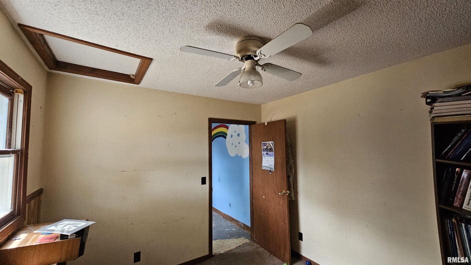 518 Fife Street, Carrier Mills, Illinois 62917, 3 Bedrooms Bedrooms, 0 ,1 BathroomBathrooms,Residential,For Sale,Fife,0,RMAEB459520