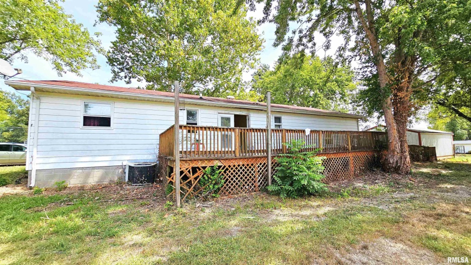 518 Fife Street, Carrier Mills, Illinois 62917, 3 Bedrooms Bedrooms, 0 ,1 BathroomBathrooms,Residential,For Sale,Fife,0,RMAEB459520