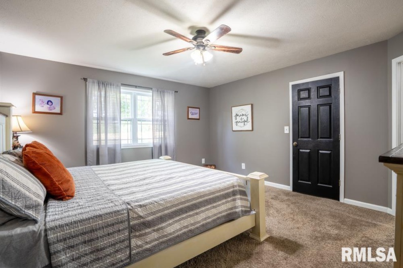 700 Legacy Drive, Herrin, Illinois 62948, 3 Bedrooms Bedrooms, 0 ,2 BathroomsBathrooms,Residential,For Sale,Legacy,0,RMAQC4264769