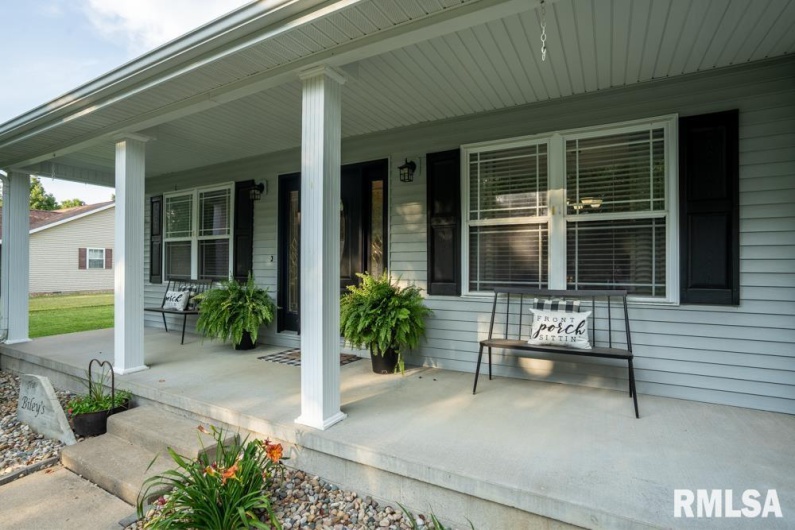 700 Legacy Drive, Herrin, Illinois 62948, 3 Bedrooms Bedrooms, 0 ,2 BathroomsBathrooms,Residential,For Sale,Legacy,0,RMAQC4264769