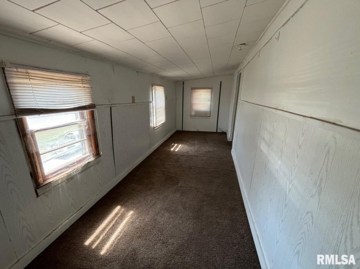 314 HESTER Street, Carbondale, Illinois 62901, 4 Bedrooms Bedrooms, 0 ,2 BathroomsBathrooms,Residential,For Sale,HESTER,0,RMAEB459522