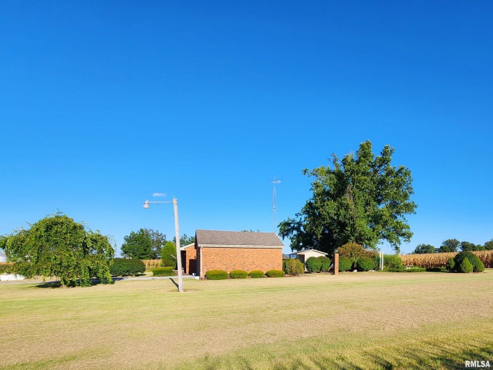 325 BUTLER Road, Harrisburg, Illinois 62946-5260, 2 Bedrooms Bedrooms, 0 ,1 BathroomBathrooms,Residential,For Sale,BUTLER,0,RMAEB459524