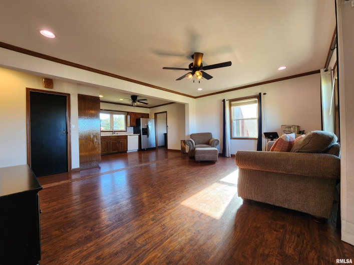 325 BUTLER Road, Harrisburg, Illinois 62946-5260, 2 Bedrooms Bedrooms, 0 ,1 BathroomBathrooms,Residential,For Sale,BUTLER,0,RMAEB459524