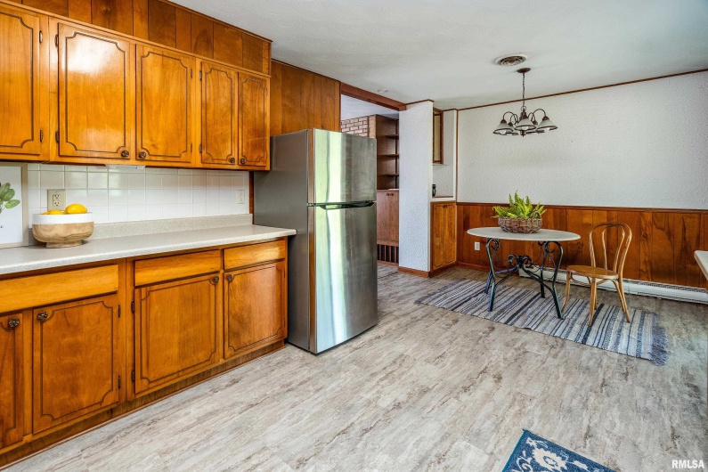 113 Belinda Drive, Marion, Illinois 62959-4910, 3 Bedrooms Bedrooms, 0 ,2 BathroomsBathrooms,Residential,For Sale,Belinda,0,RMAEB459534