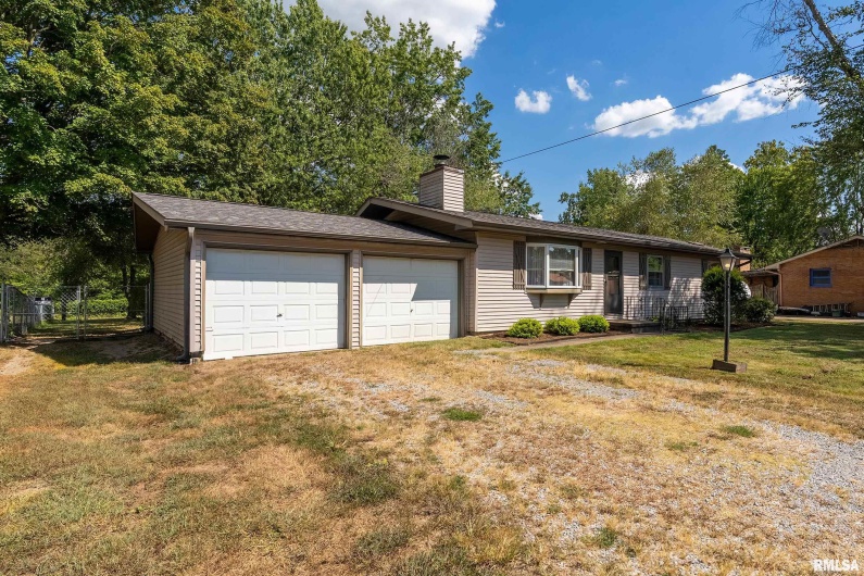 113 Belinda Drive, Marion, Illinois 62959-4910, 3 Bedrooms Bedrooms, 0 ,2 BathroomsBathrooms,Residential,For Sale,Belinda,0,RMAEB459534