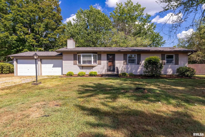 113 Belinda Drive, Marion, Illinois 62959-4910, 3 Bedrooms Bedrooms, 0 ,2 BathroomsBathrooms,Residential,For Sale,Belinda,0,RMAEB459534