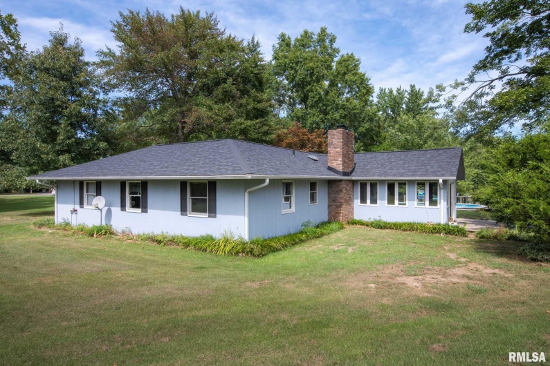 192 AMBER Lane, Carbondale, Illinois 62902, 4 Bedrooms Bedrooms, 0 ,2 BathroomsBathrooms,Residential,For Sale,AMBER,0,RMAQC4266925