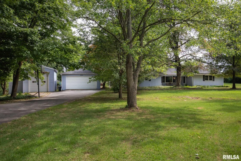 192 AMBER Lane, Carbondale, Illinois 62902, 4 Bedrooms Bedrooms, 0 ,2 BathroomsBathrooms,Residential,For Sale,AMBER,0,RMAQC4266925