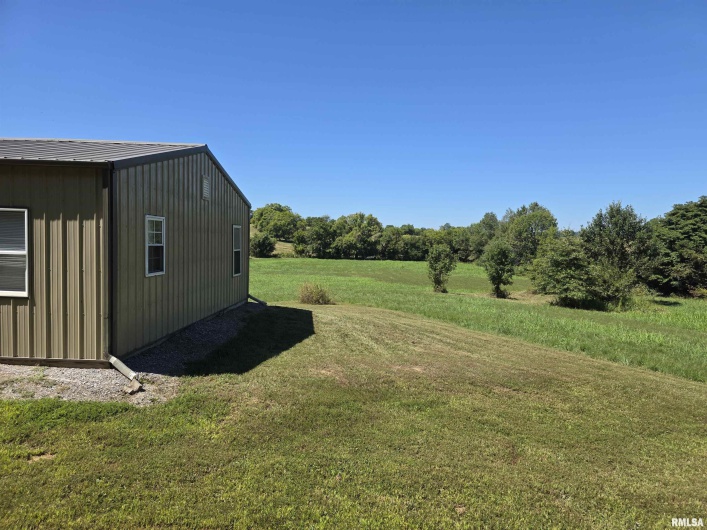 28 SIMPSON Lane, Elizabethtown, Illinois 62931, 2 Bedrooms Bedrooms, 0 ,0,Residential,For Sale,SIMPSON,0,RMAQC4266926