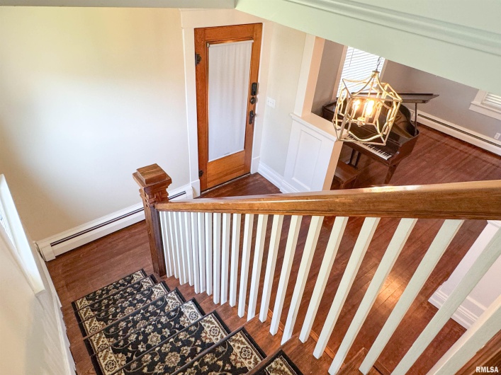 102 FRONT Street, Dongola, Illinois 62926, 5 Bedrooms Bedrooms, 0 ,3 BathroomsBathrooms,Residential,For Sale,FRONT,0,RMAEB459546