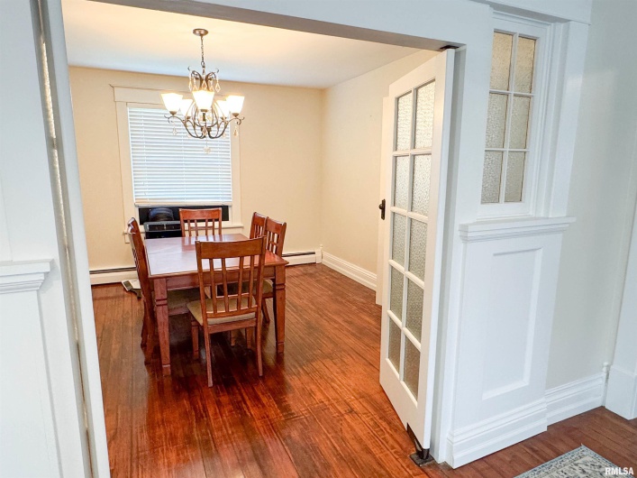102 FRONT Street, Dongola, Illinois 62926, 5 Bedrooms Bedrooms, 0 ,3 BathroomsBathrooms,Residential,For Sale,FRONT,0,RMAEB459546