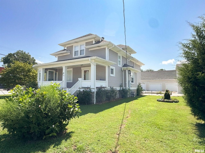 102 FRONT Street, Dongola, Illinois 62926, 5 Bedrooms Bedrooms, 0 ,3 BathroomsBathrooms,Residential,For Sale,FRONT,0,RMAEB459546