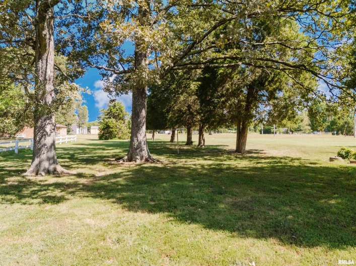 14655 CHRISTMAS TREE Road, Johnston City, Illinois 62951, 3 Bedrooms Bedrooms, 0 ,1 BathroomBathrooms,Residential,For Sale,CHRISTMAS TREE,0,RMAQC4266934