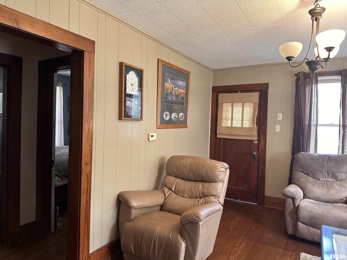 305 LOCUST Street, Jonesboro, Illinois 62952, 2 Bedrooms Bedrooms, 0 ,1 BathroomBathrooms,Residential,For Sale,LOCUST,0,RMAQC4266987