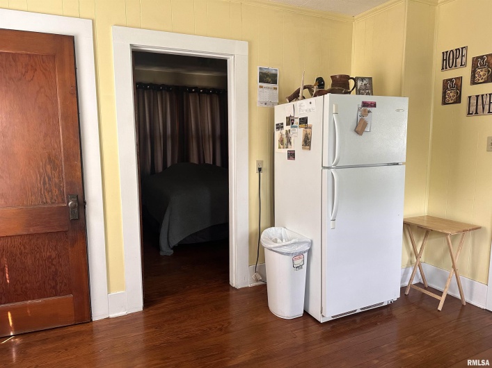 305 LOCUST Street, Jonesboro, Illinois 62952, 2 Bedrooms Bedrooms, 0 ,1 BathroomBathrooms,Residential,For Sale,LOCUST,0,RMAQC4266987