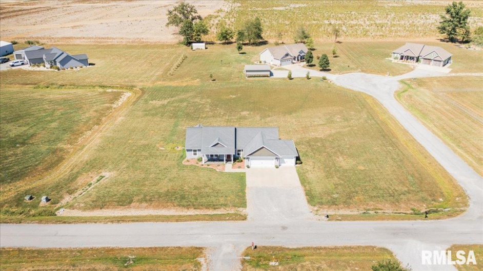 15702 Jadin Road, Marion, Illinois 62959, 3 Bedrooms Bedrooms, 0 ,2 BathroomsBathrooms,Residential,For Sale,Jadin,0,RMAEB459575