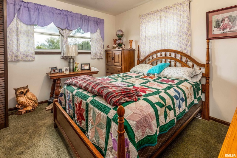 16768 BOUNDARY Road, Creal Springs, Illinois 62922, 3 Bedrooms Bedrooms, 0 ,1 BathroomBathrooms,Residential,For Sale,BOUNDARY,0,RMAEB459579
