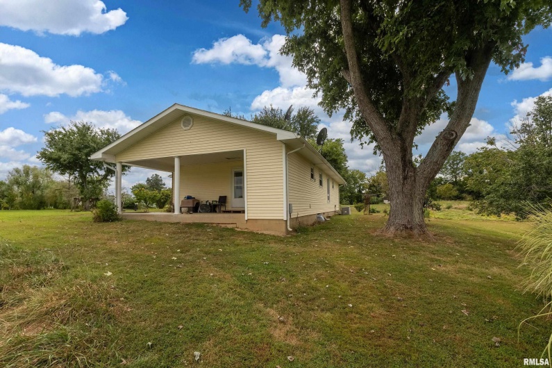 16768 BOUNDARY Road, Creal Springs, Illinois 62922, 3 Bedrooms Bedrooms, 0 ,1 BathroomBathrooms,Residential,For Sale,BOUNDARY,0,RMAEB459579