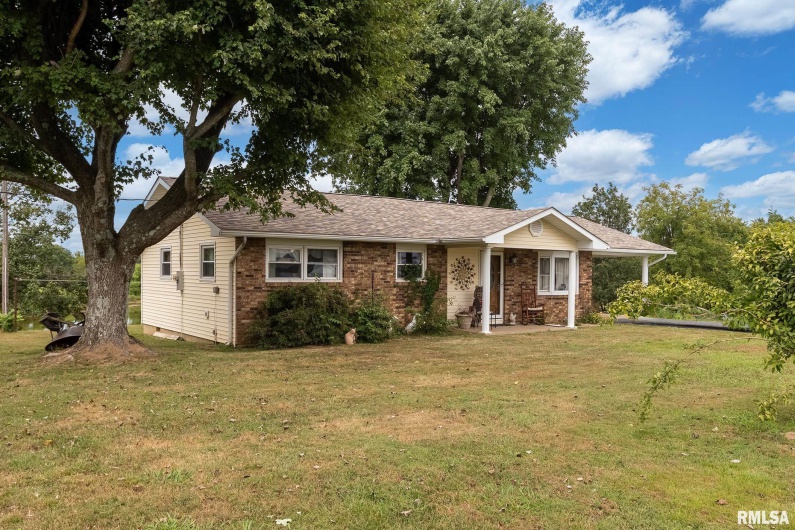 16768 BOUNDARY Road, Creal Springs, Illinois 62922, 3 Bedrooms Bedrooms, 0 ,1 BathroomBathrooms,Residential,For Sale,BOUNDARY,0,RMAEB459579