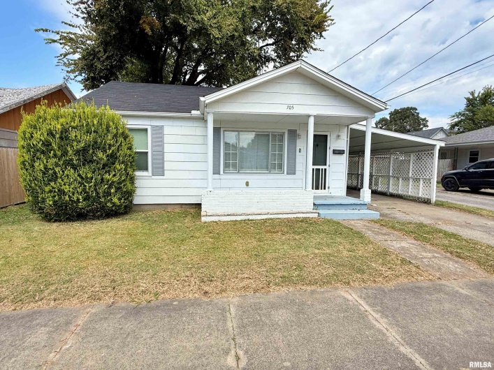 705 CATHERINE Street, Metropolis, Illinois 62960, 2 Bedrooms Bedrooms, 0 ,2 BathroomsBathrooms,Residential,For Sale,CATHERINE,0,RMAEB459586