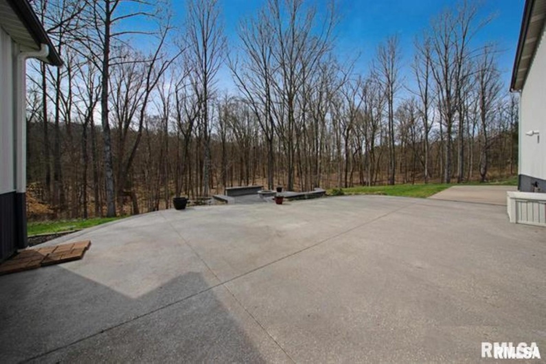 4763 State Route 127 N, Cobden, Illinois 62920, 2 Bedrooms Bedrooms, 0 ,2 BathroomsBathrooms,Residential,For Sale,State Route 127 N,0,RMAEB459587