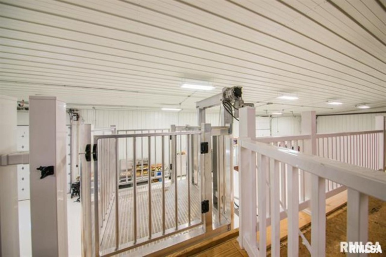 4763 State Route 127 N, Cobden, Illinois 62920, 2 Bedrooms Bedrooms, 0 ,2 BathroomsBathrooms,Residential,For Sale,State Route 127 N,0,RMAEB459587