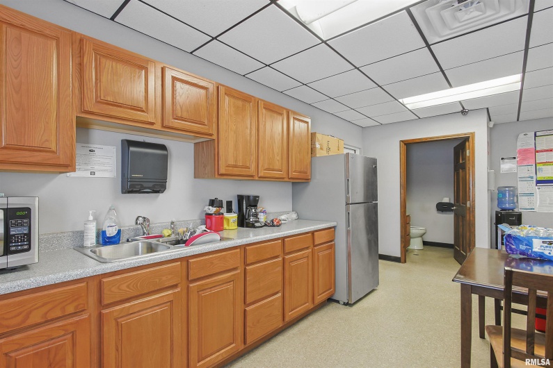 14400 IL Route 37 Route, Johnston City, Illinois 62951, 0 , 0 ,0,Commercial Sale,For Sale,IL Route 37,0,RMAEB459589