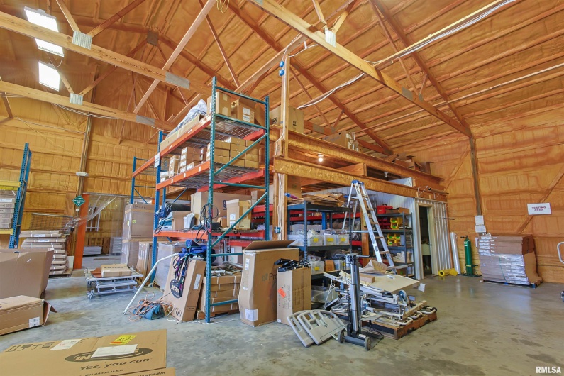 14400 IL Route 37 Route, Johnston City, Illinois 62951, 0 , 0 ,0,Commercial Sale,For Sale,IL Route 37,0,RMAEB459589