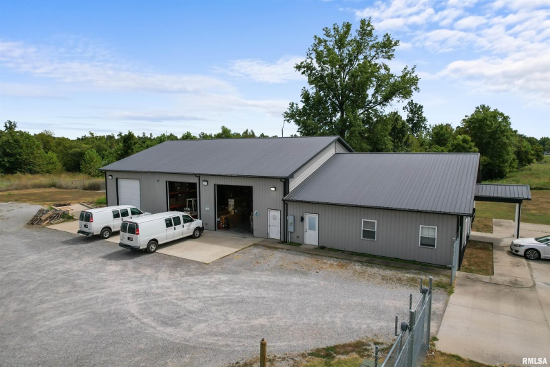 14400 IL Route 37 Route, Johnston City, Illinois 62951, 0 , 0 ,0,Commercial Sale,For Sale,IL Route 37,0,RMAEB459589