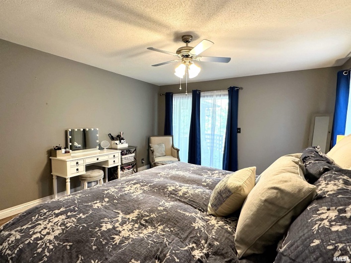 73 Upper Brush Hill Road, Carbondale, Illinois 62901, 3 Bedrooms Bedrooms, 0 ,3 BathroomsBathrooms,Residential,For Sale,Upper Brush Hill,0,RMAEB459213