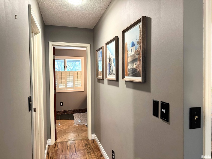 73 Upper Brush Hill Road, Carbondale, Illinois 62901, 3 Bedrooms Bedrooms, 0 ,3 BathroomsBathrooms,Residential,For Sale,Upper Brush Hill,0,RMAEB459213