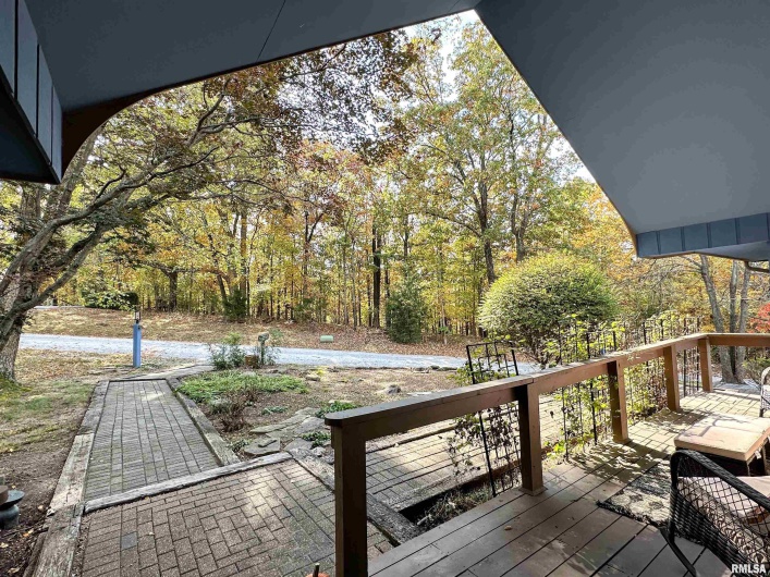 73 Upper Brush Hill Road, Carbondale, Illinois 62901, 3 Bedrooms Bedrooms, 0 ,3 BathroomsBathrooms,Residential,For Sale,Upper Brush Hill,0,RMAEB459213