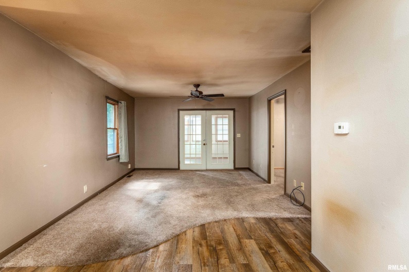 9191 Old Highway 13 Highway, Murphysboro, Illinois 62966, 2 Bedrooms Bedrooms, 0 ,2 BathroomsBathrooms,Residential,For Sale,Old Highway 13,0,RMAEB459501
