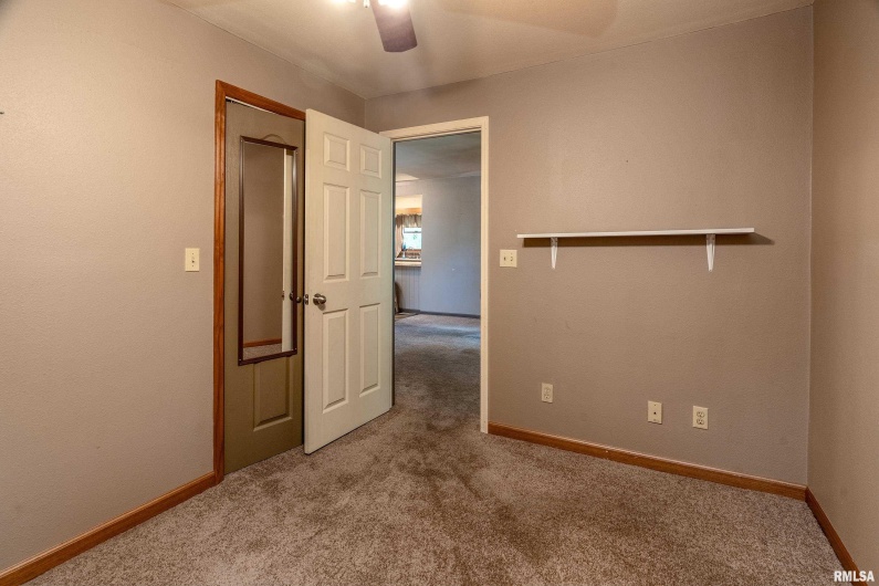 9191 Old Highway 13 Highway, Murphysboro, Illinois 62966, 2 Bedrooms Bedrooms, 0 ,2 BathroomsBathrooms,Residential,For Sale,Old Highway 13,0,RMAEB459501