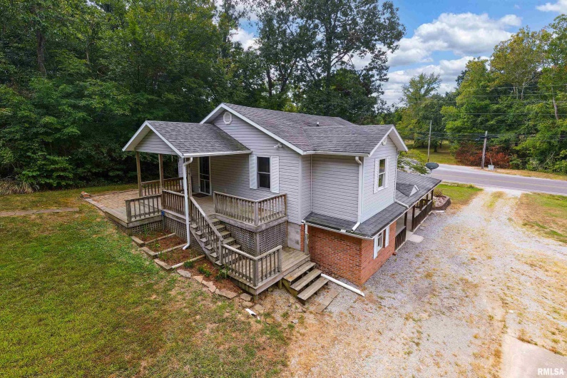 9191 Old Highway 13 Highway, Murphysboro, Illinois 62966, 2 Bedrooms Bedrooms, 0 ,2 BathroomsBathrooms,Residential,For Sale,Old Highway 13,0,RMAEB459501