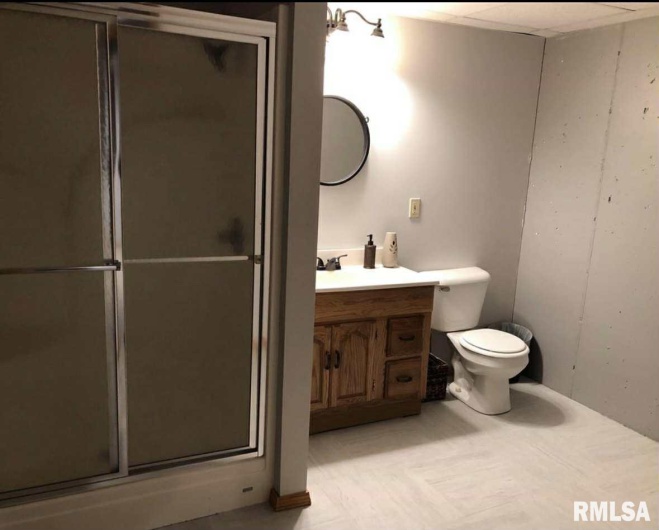 604 Shoal Creek Road, Murphysboro, Illinois 62966, 4 Bedrooms Bedrooms, 0 ,3 BathroomsBathrooms,Residential,For Sale,Shoal Creek,0,RMAEB459614