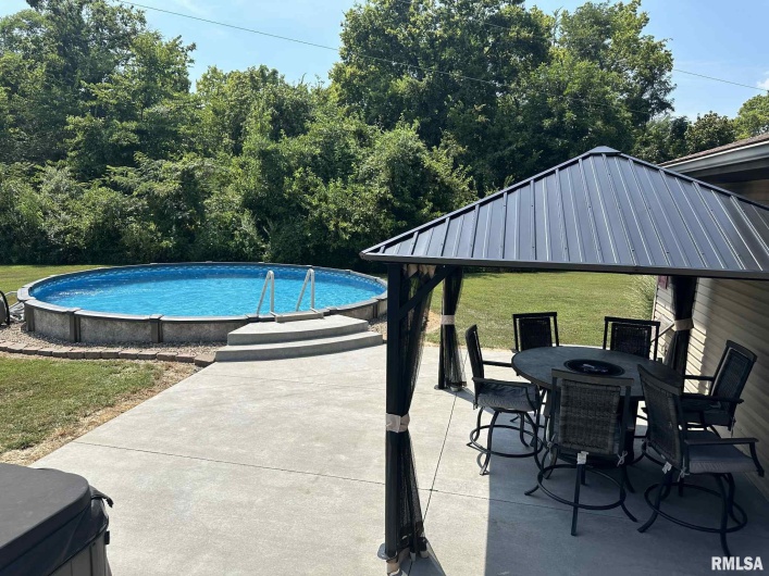 604 Shoal Creek Road, Murphysboro, Illinois 62966, 4 Bedrooms Bedrooms, 0 ,3 BathroomsBathrooms,Residential,For Sale,Shoal Creek,0,RMAEB459614