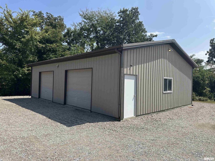 604 Shoal Creek Road, Murphysboro, Illinois 62966, 4 Bedrooms Bedrooms, 0 ,3 BathroomsBathrooms,Residential,For Sale,Shoal Creek,0,RMAEB459614