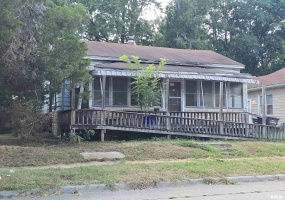 406 WASHINGTON Street, Carbondale, Illinois 62901, 2 Bedrooms Bedrooms, 0 ,1 BathroomBathrooms,Residential,For Sale,WASHINGTON,0,RMAEB459616