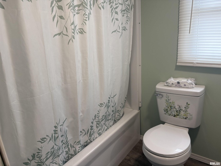 504 MULBERRY Street, Carterville, Illinois 62918, 2 Bedrooms Bedrooms, 0 ,1 BathroomBathrooms,Residential,For Sale,MULBERRY,0,RMAEB459617